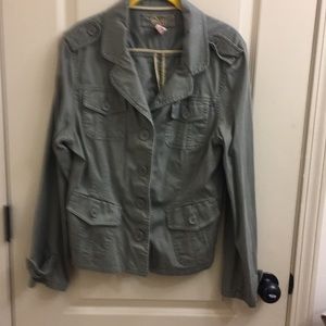 Army like olive green casual jacket